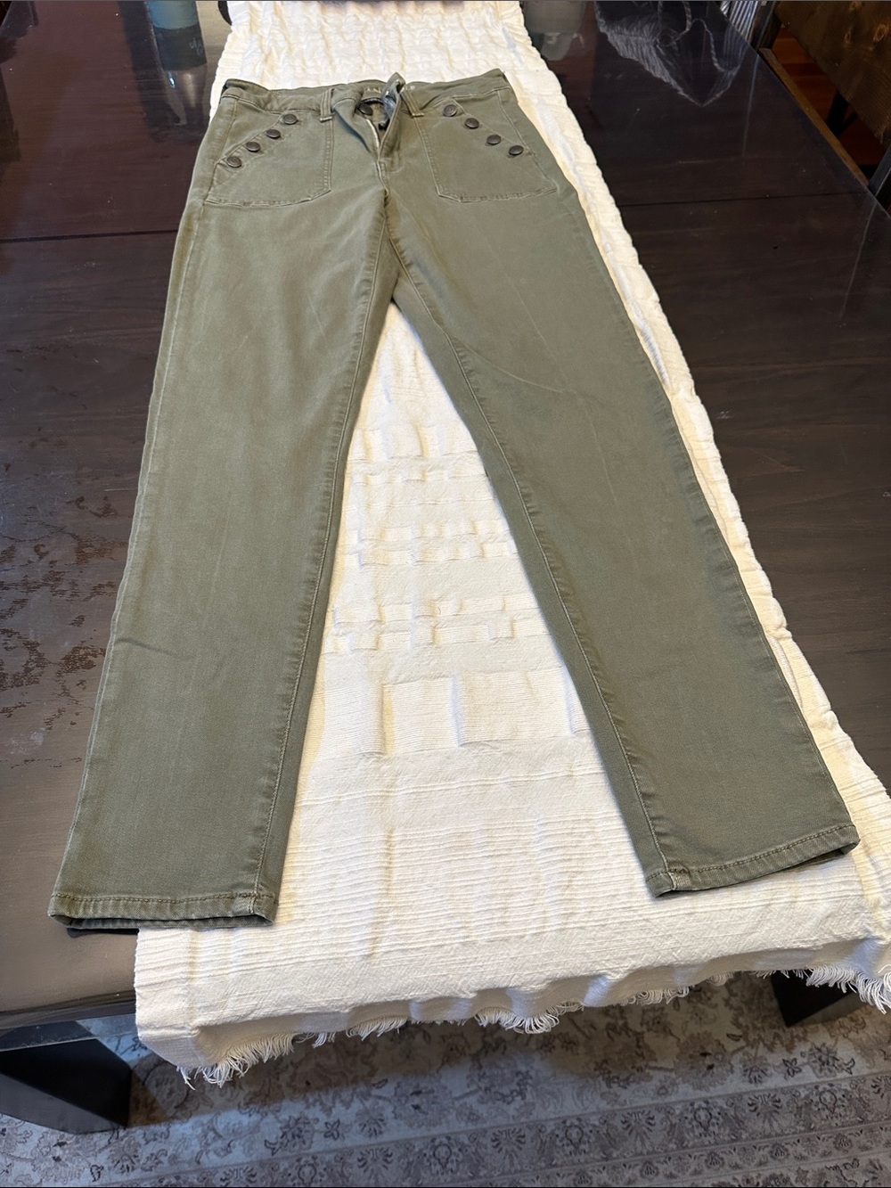 American Eagle Outfitters Olive Green Women’s Jeggings